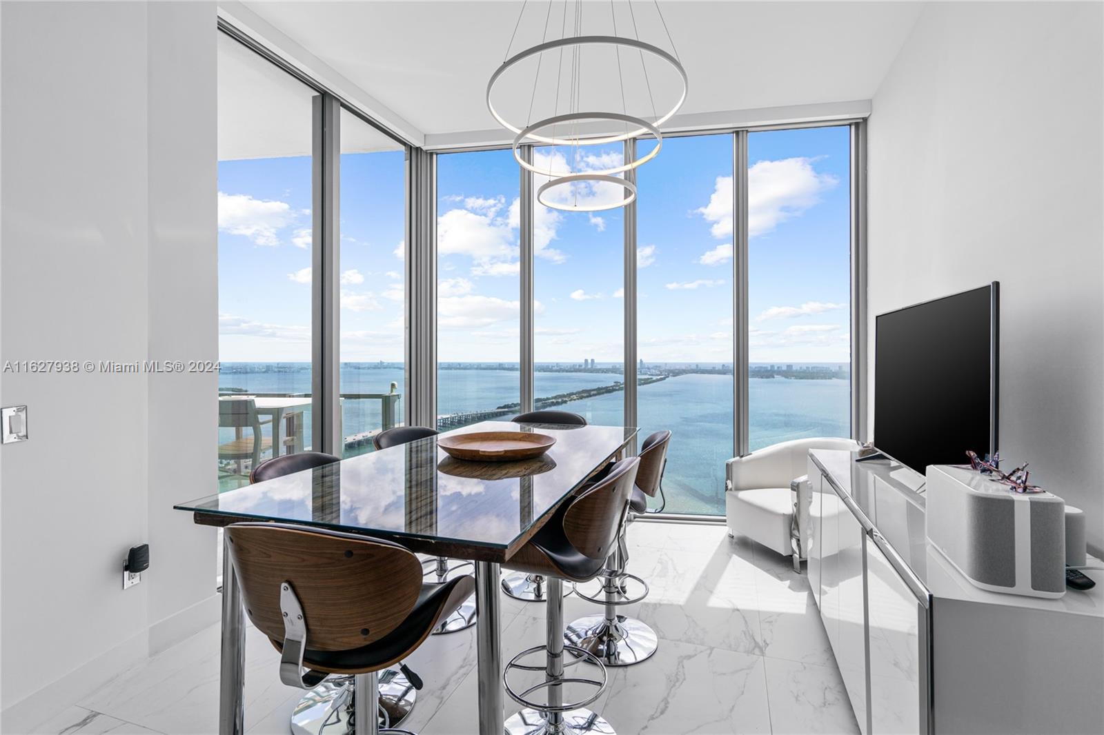 BISCAYNE BEACH CONDO - Residential