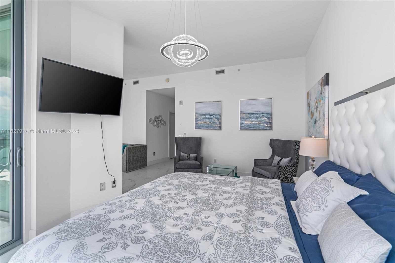 BISCAYNE BEACH CONDO - Residential