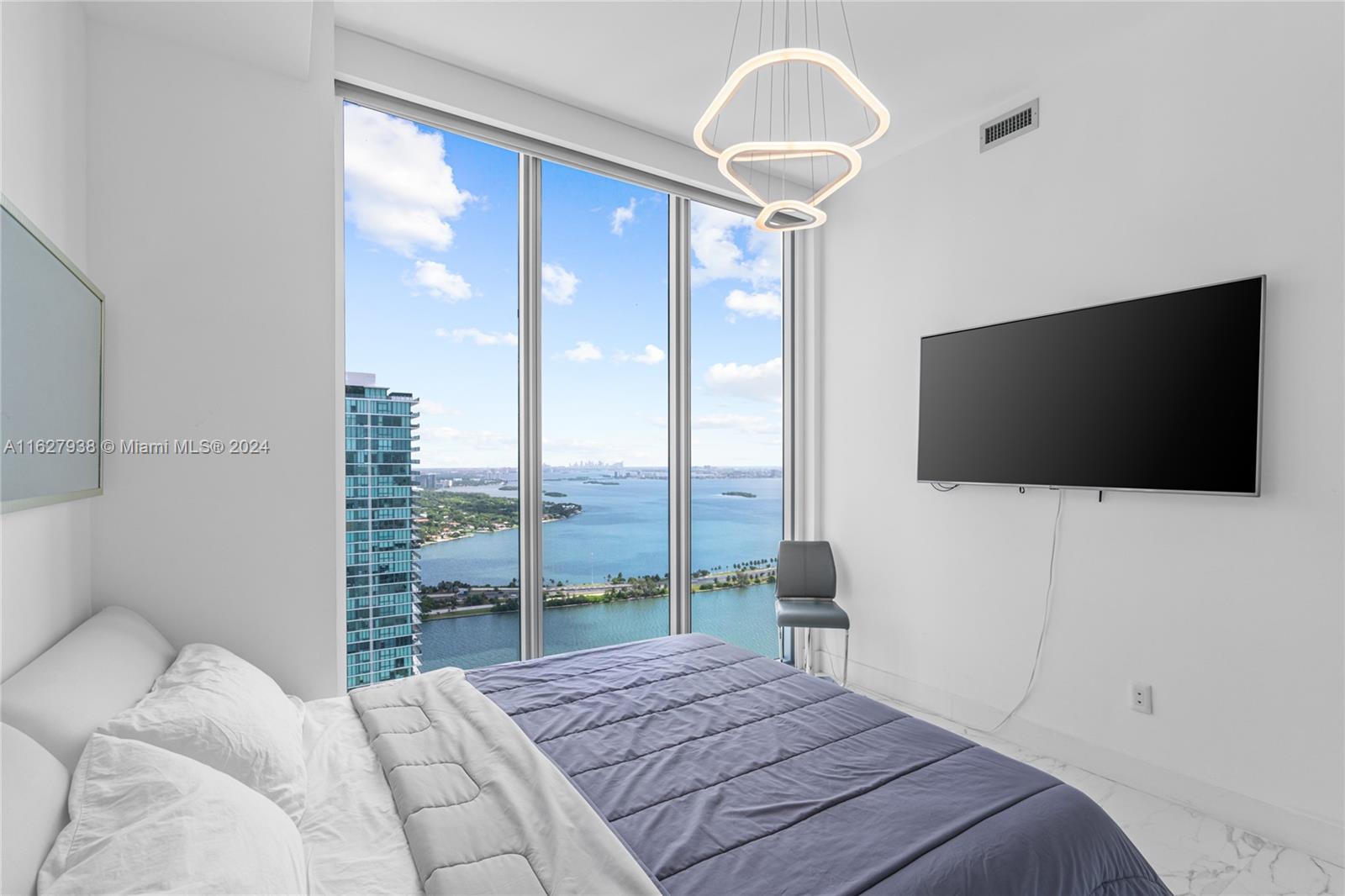 BISCAYNE BEACH CONDO - Residential