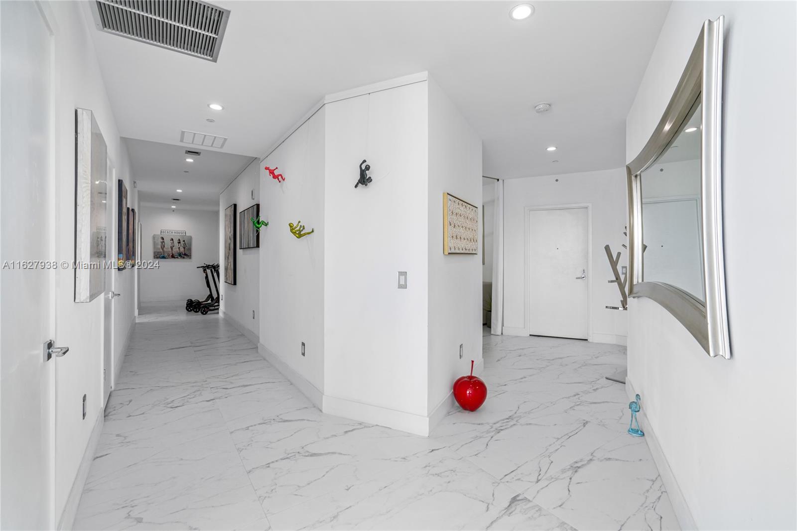 BISCAYNE BEACH CONDO - Residential
