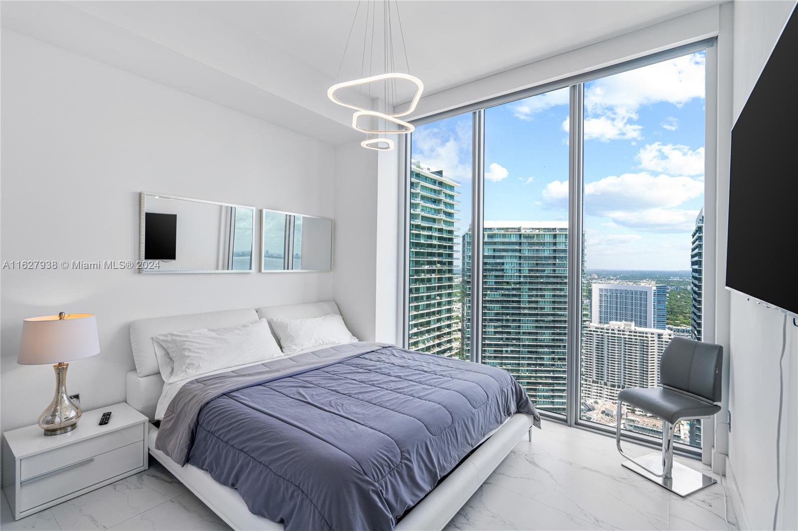 BISCAYNE BEACH CONDO - Residential