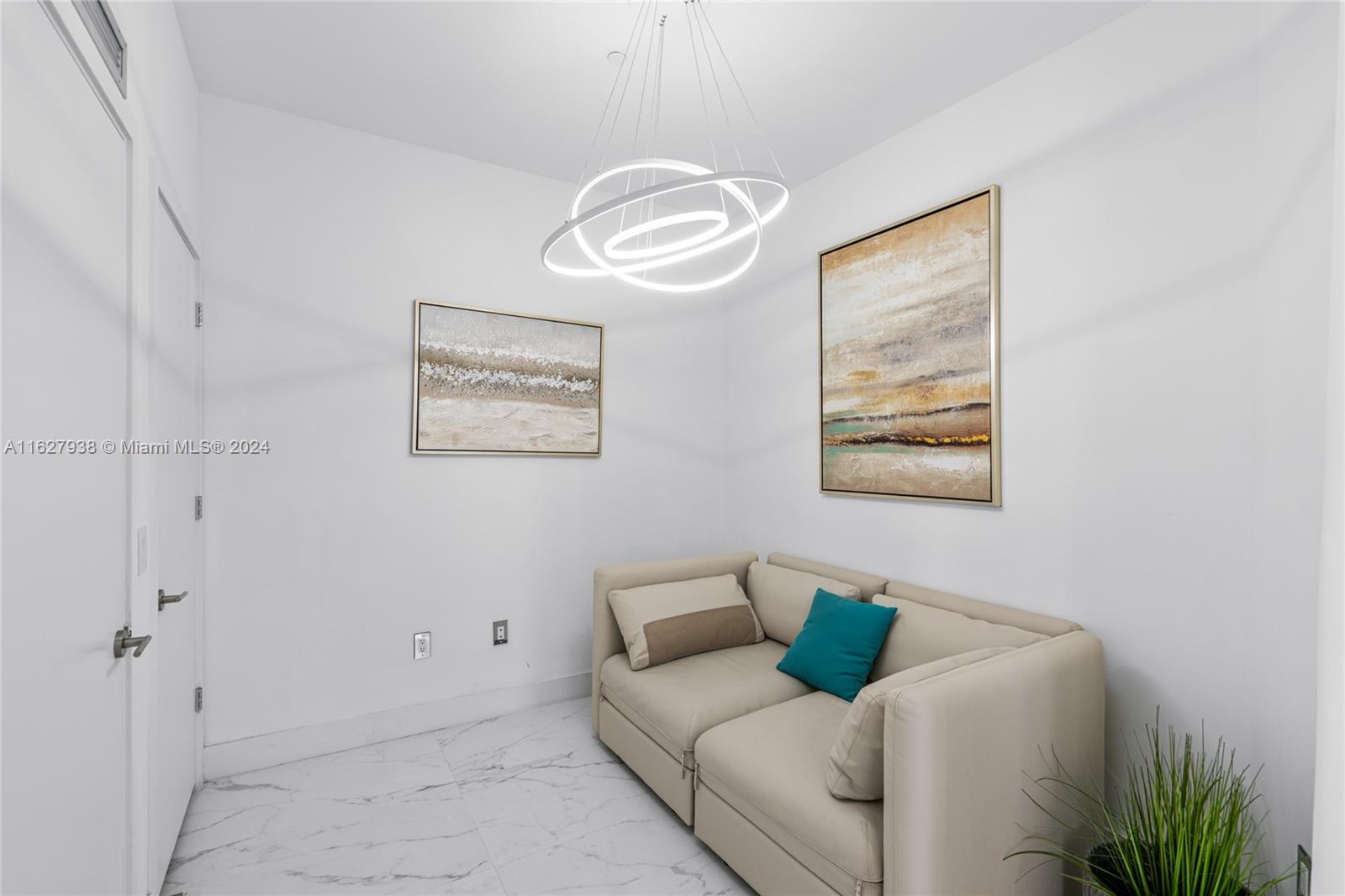 BISCAYNE BEACH CONDO - Residential