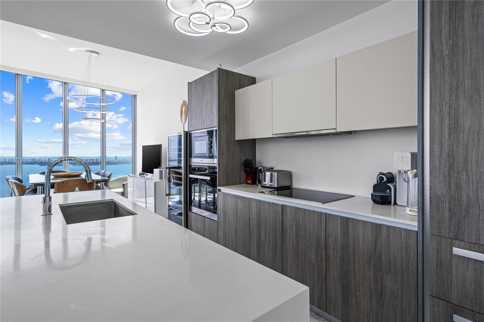 BISCAYNE BEACH CONDO - Residential