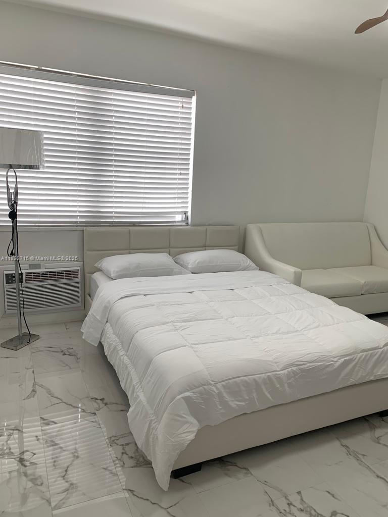 OCEAN BEACH ADDN NO 3 - Residential Lease