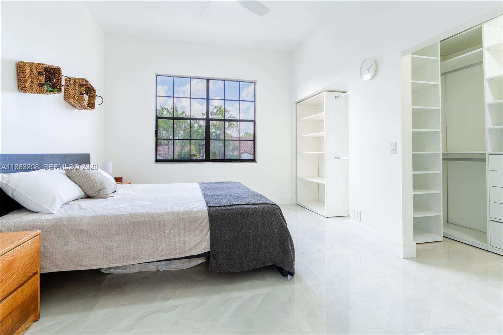 COSTAIN VILLAS HARBOR VIL - Residential