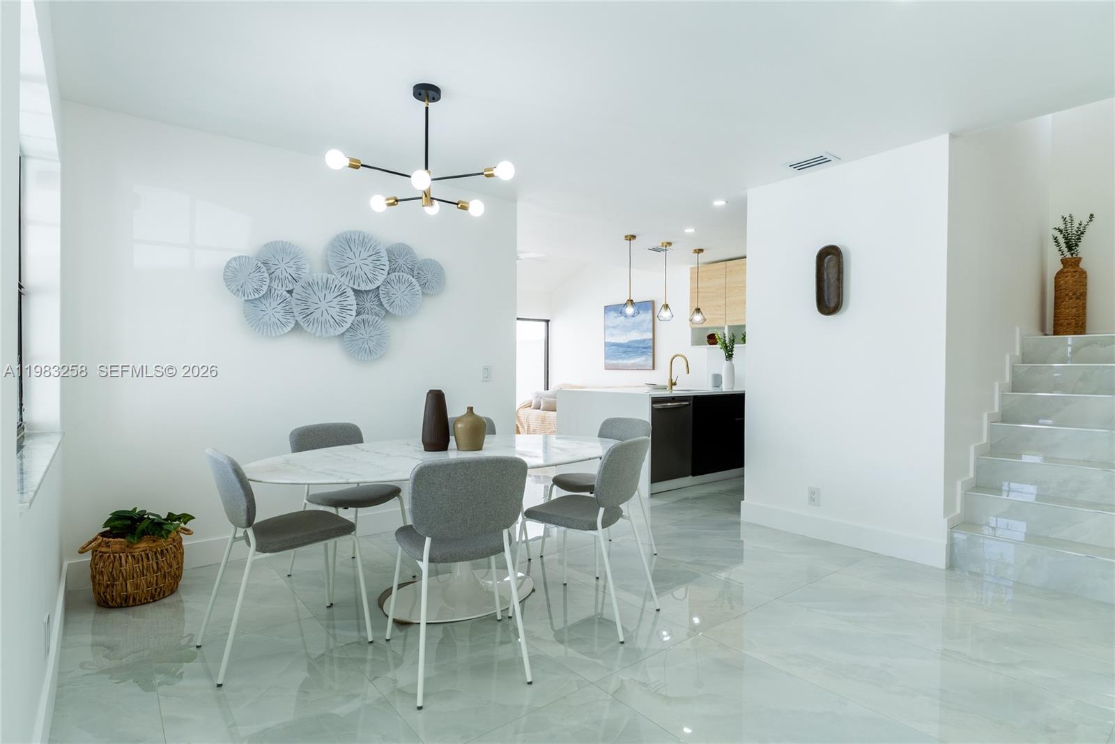 COSTAIN VILLAS HARBOR VIL - Residential