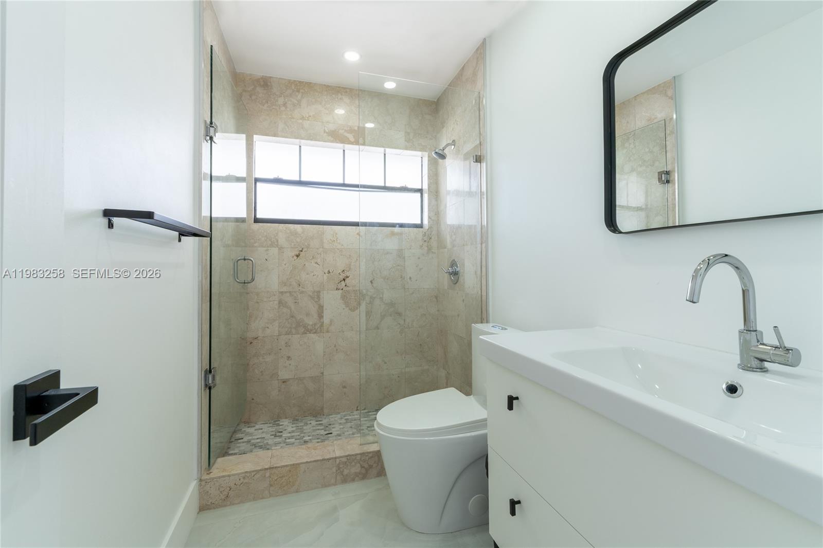 COSTAIN VILLAS HARBOR VIL - Residential