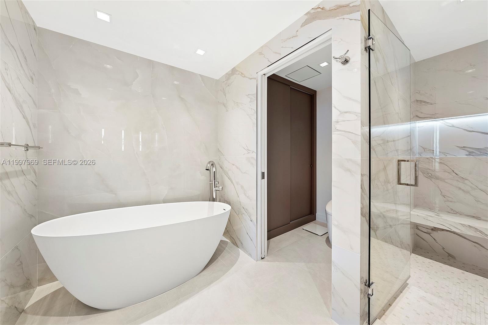 NORTH CARILLON BEACH COND - Residential Lease