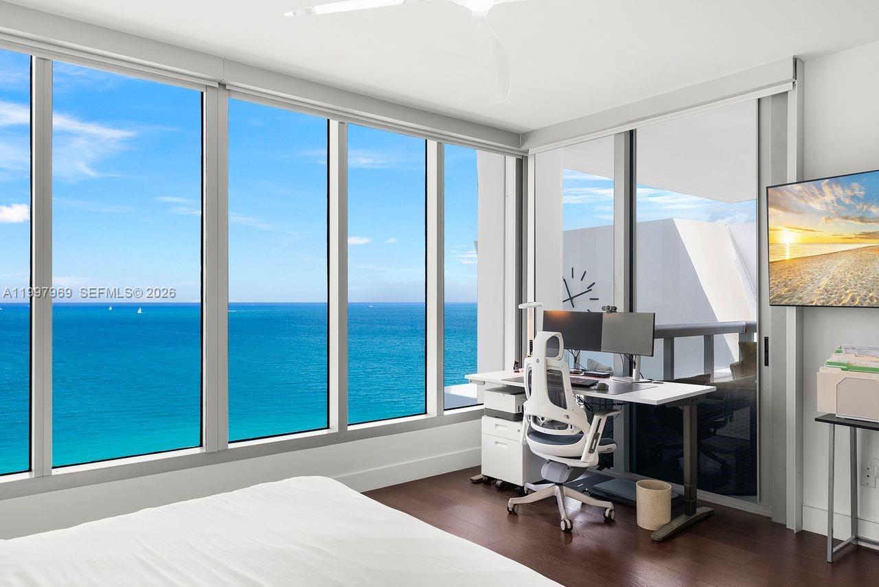 NORTH CARILLON BEACH COND - Residential Lease