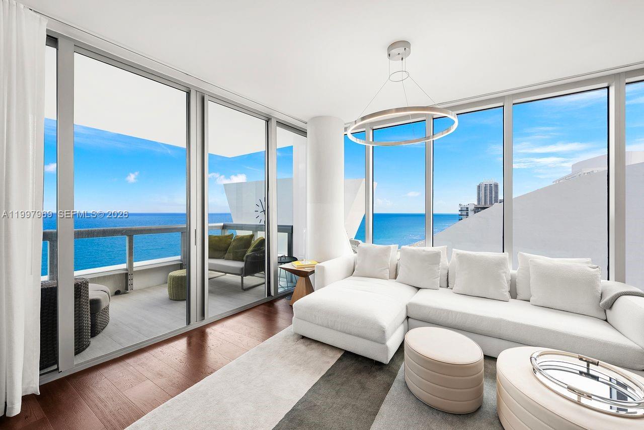 NORTH CARILLON BEACH COND - Residential Lease