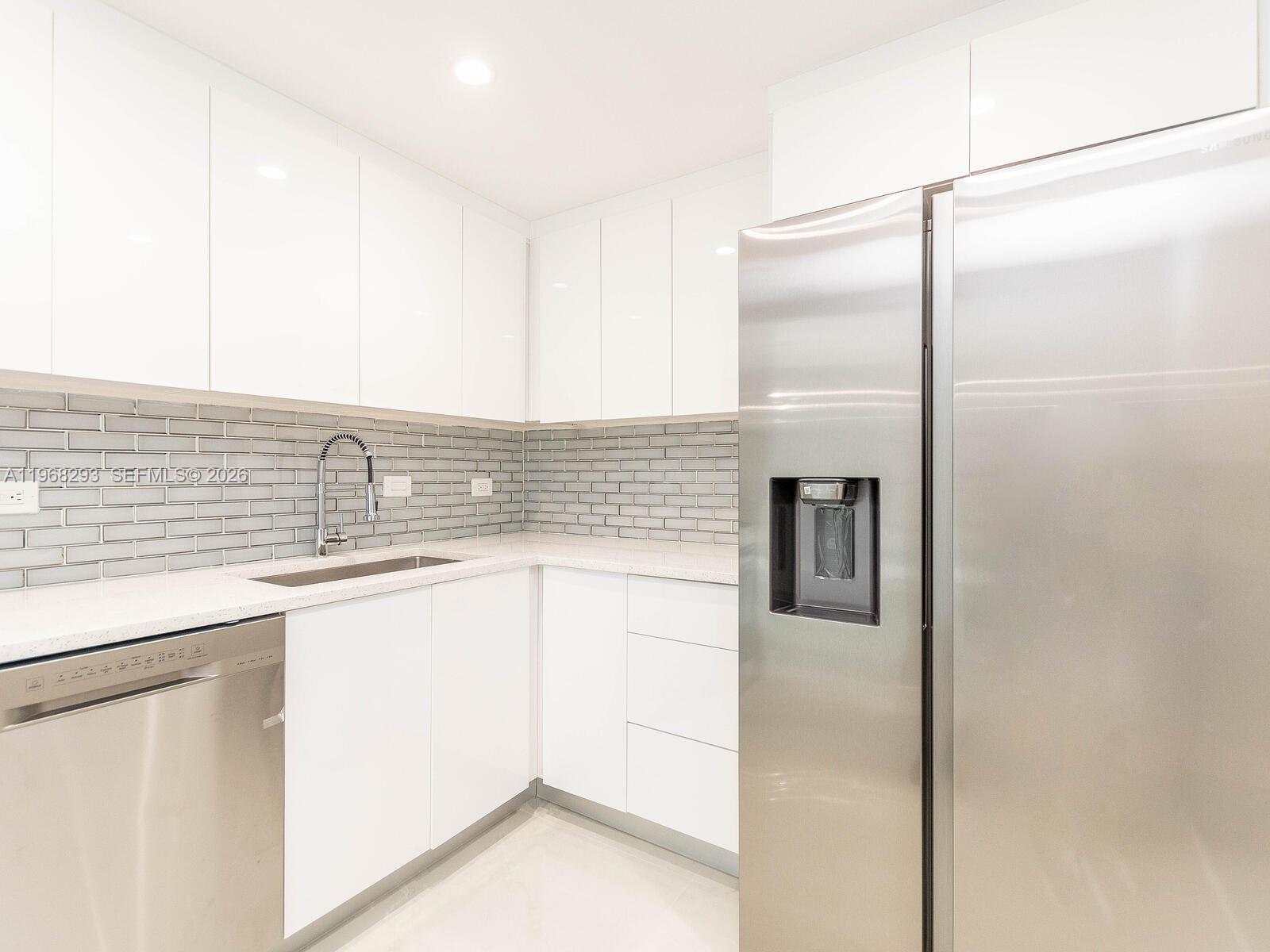 WATERVIEW CONDO - Residential