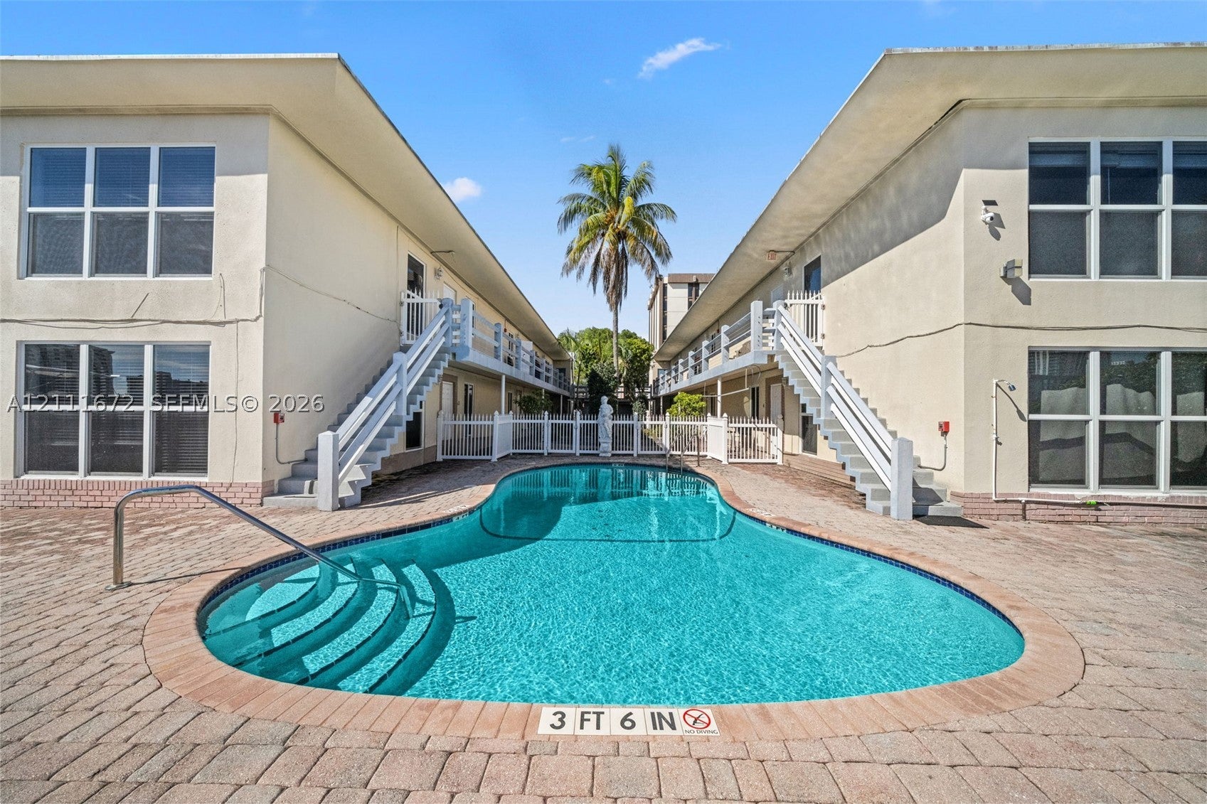 2380 Diana Dr 8