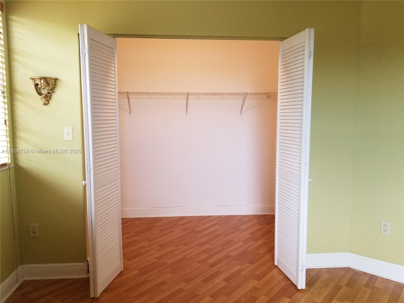 SOLEIL AT FONTAINEBLEAU C - Residential Lease