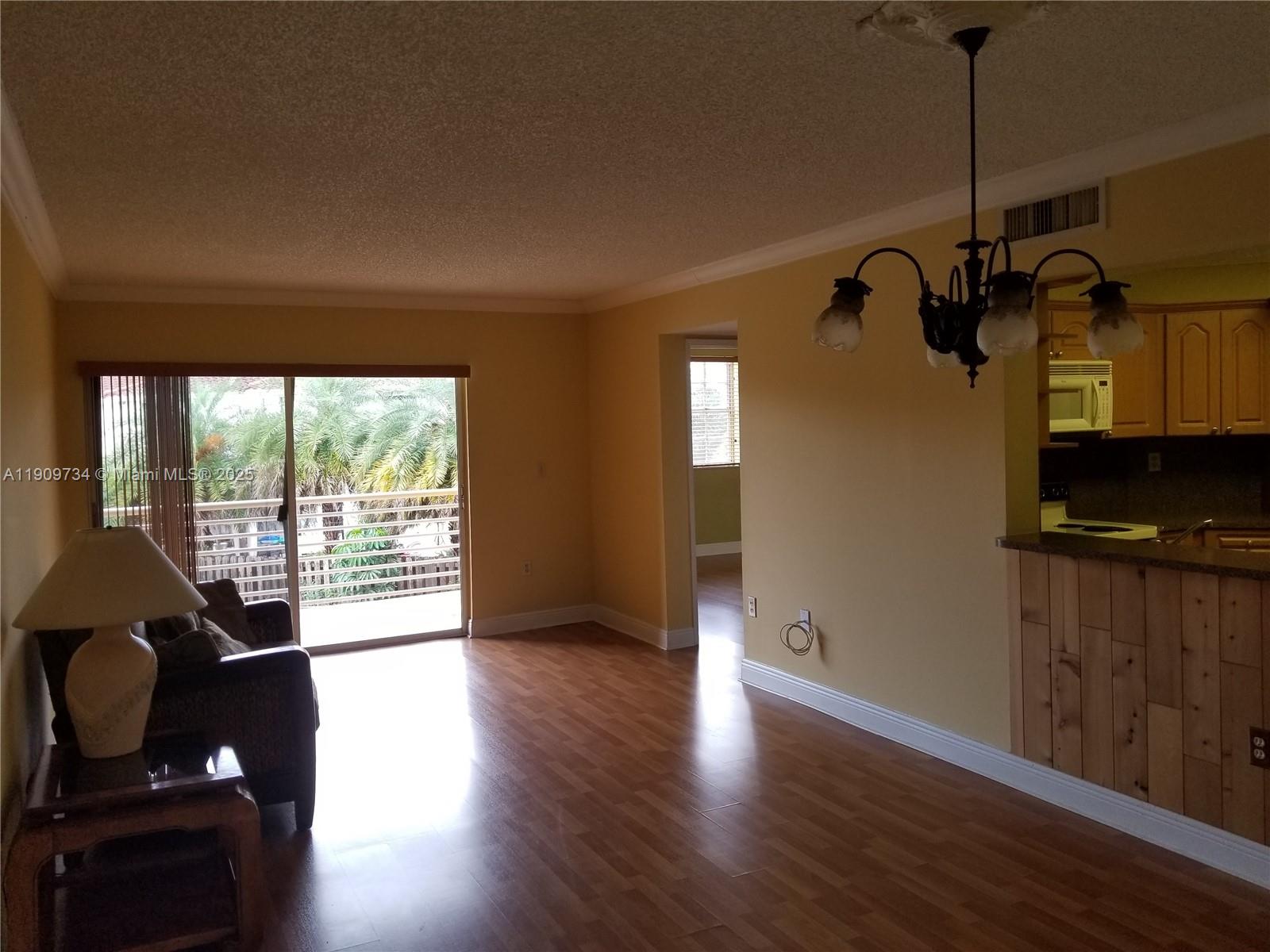 SOLEIL AT FONTAINEBLEAU C - Residential Lease