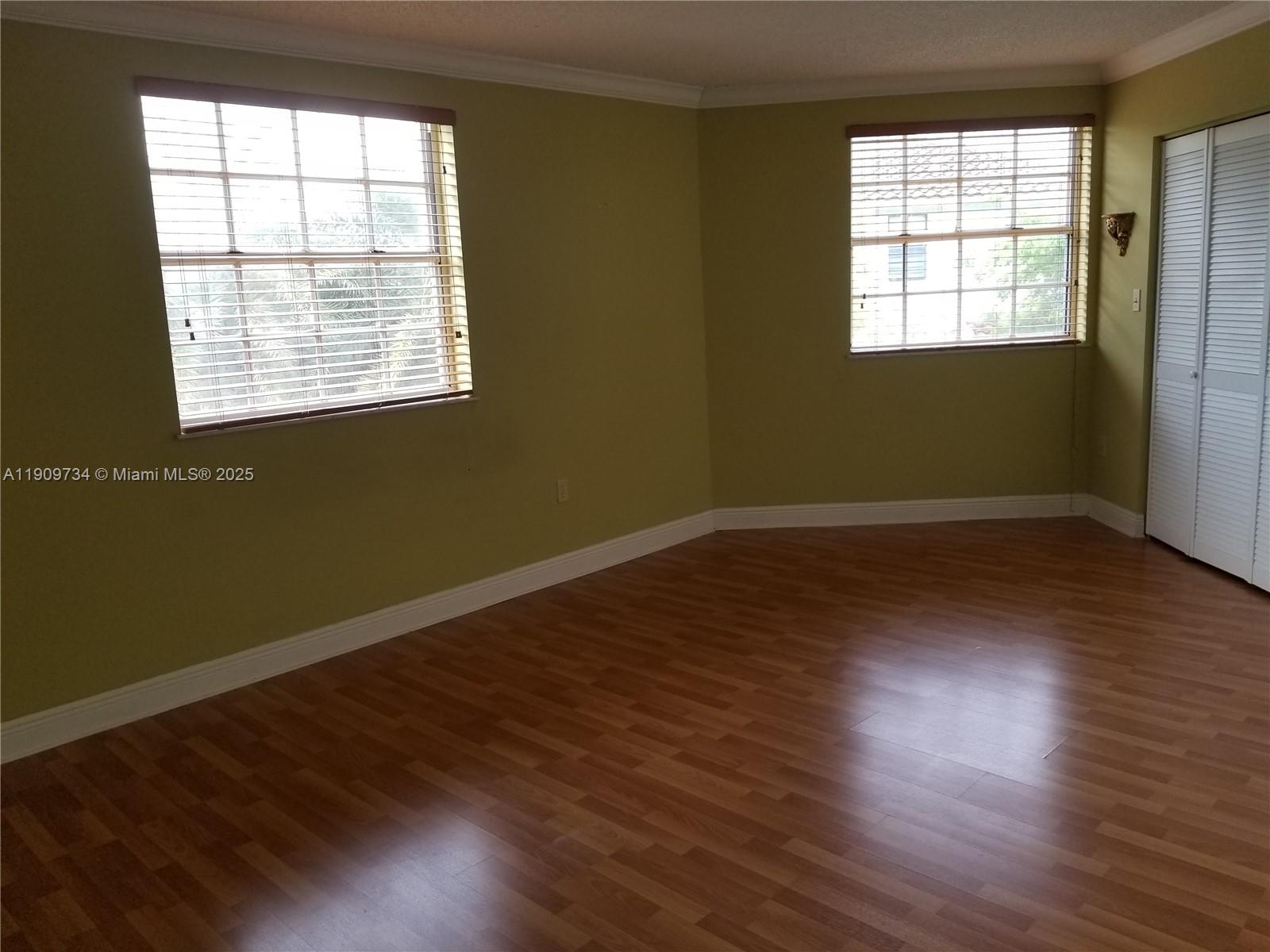 SOLEIL AT FONTAINEBLEAU C - Residential Lease