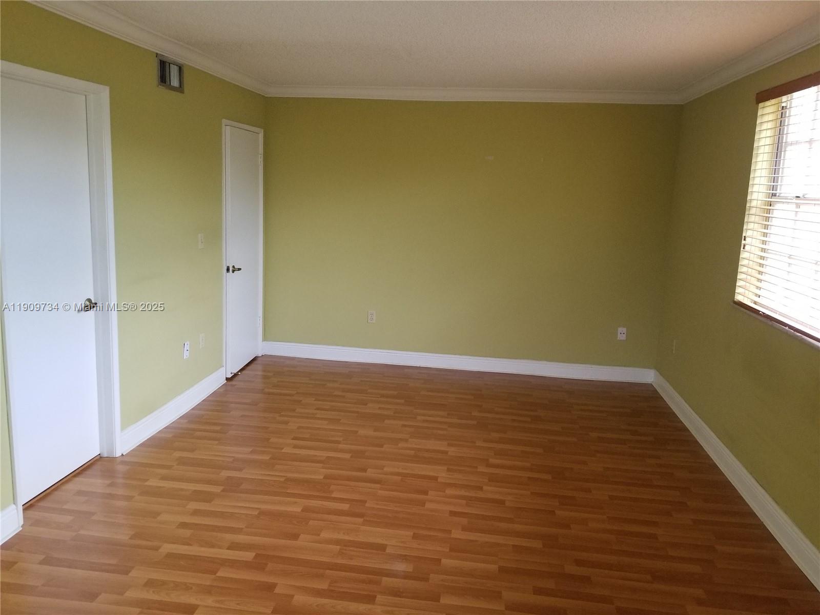 SOLEIL AT FONTAINEBLEAU C - Residential Lease