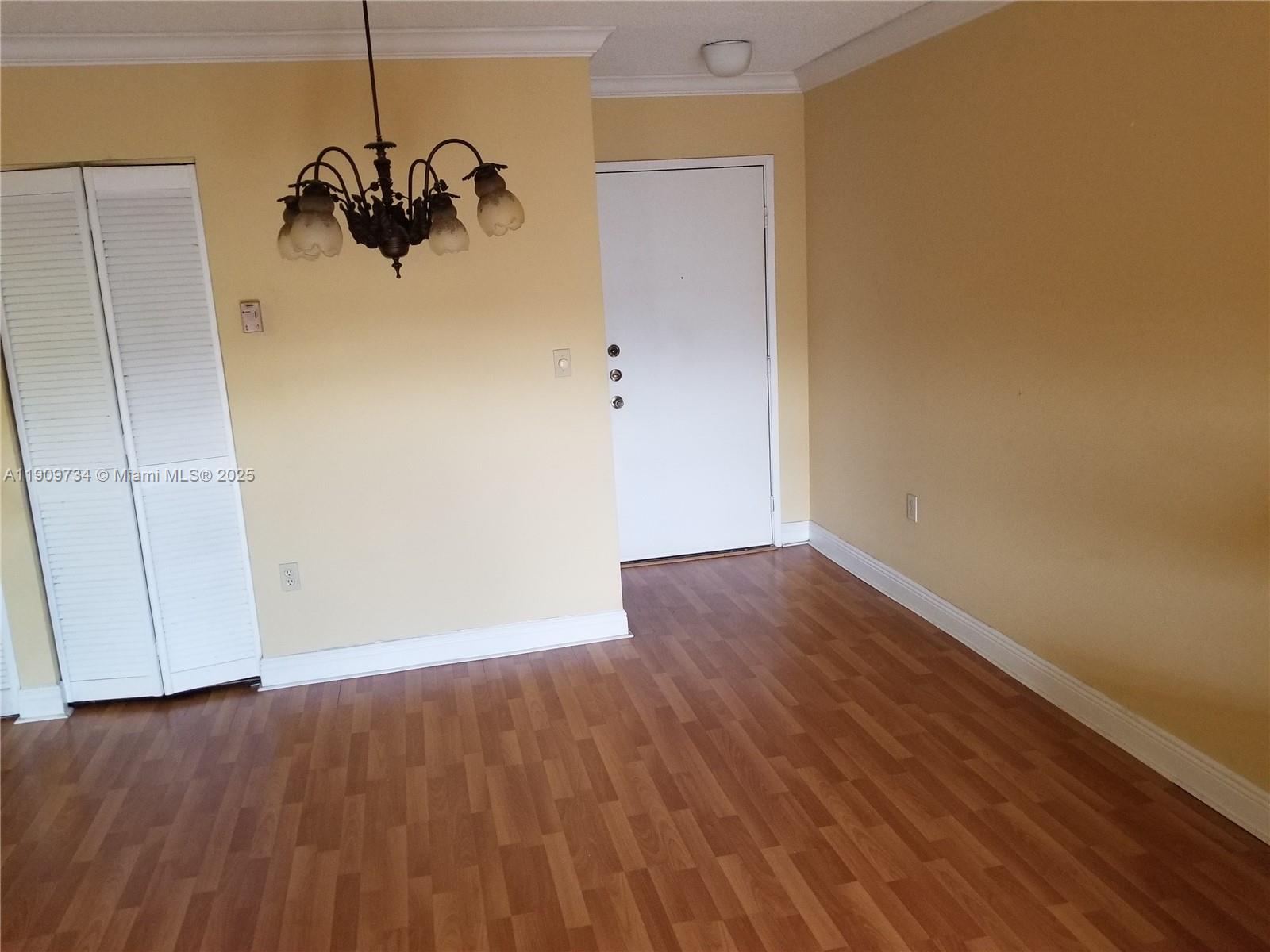 SOLEIL AT FONTAINEBLEAU C - Residential Lease