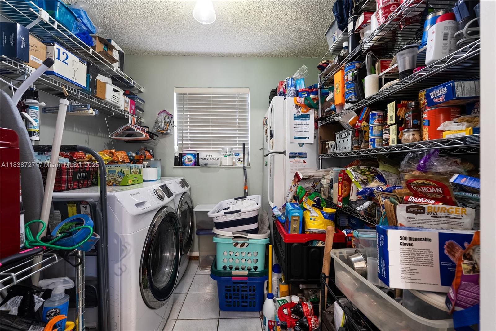 VISTA SUB 1ST ADDN - Residential