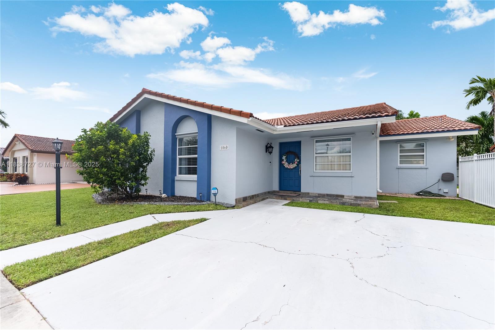 VISTA SUB 1ST ADDN - Residential