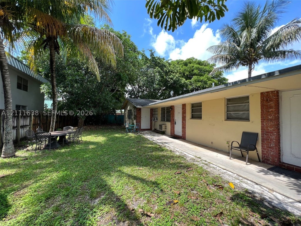 Photo of 4841 SW 45th Ave #2, Hollywood, FL 33314 (MLS # A12111638)