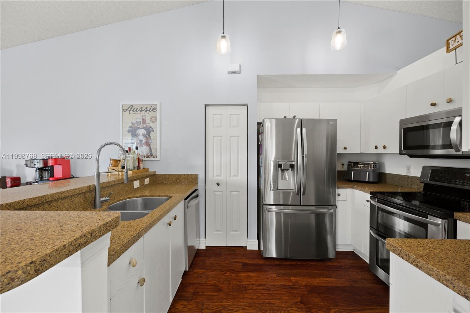 SECTOR 2-PARCELS 21A 25 2 - Residential