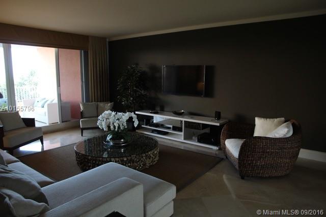 CLUB TOWER ONE CONDO - Residential Lease