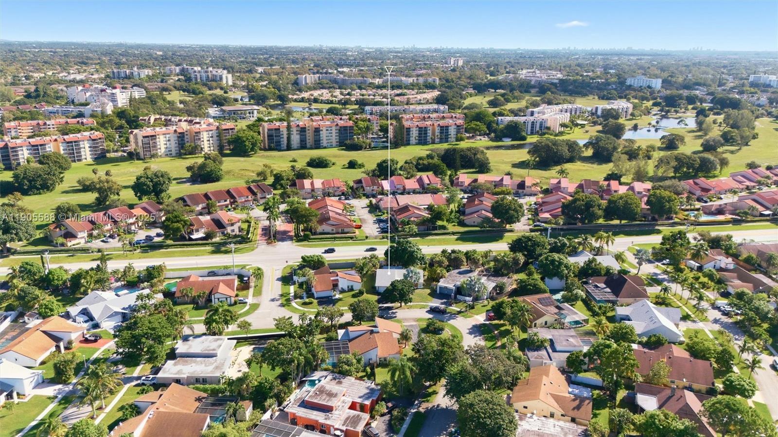 BOULEVARD WEST - Residential