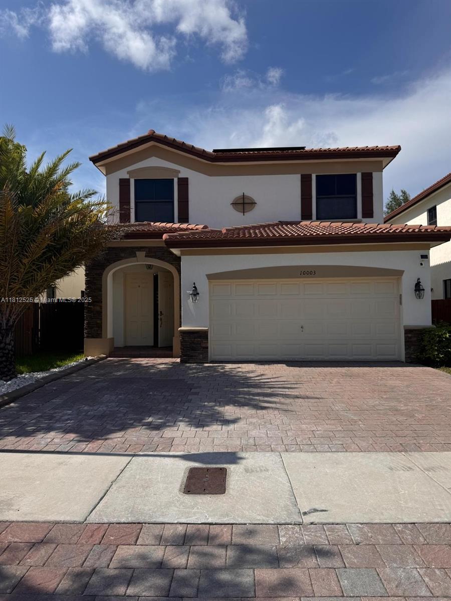 10003 Nw 89th Ter, Doral, Miami-Dade County, Florida - 4 Bedrooms  
3 Bathrooms - 