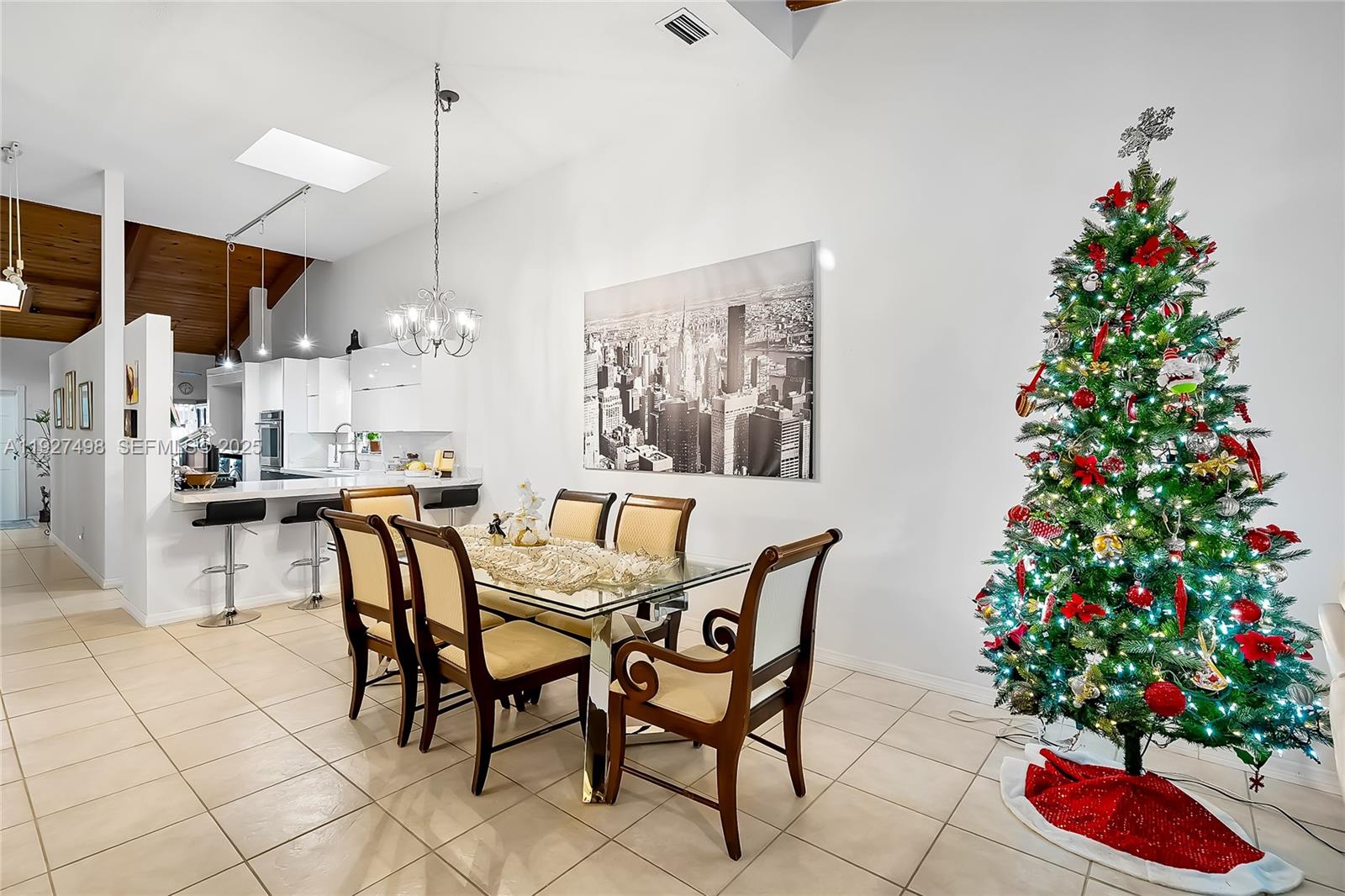 HARBOURWOOD SKETCH OF SUR - Residential