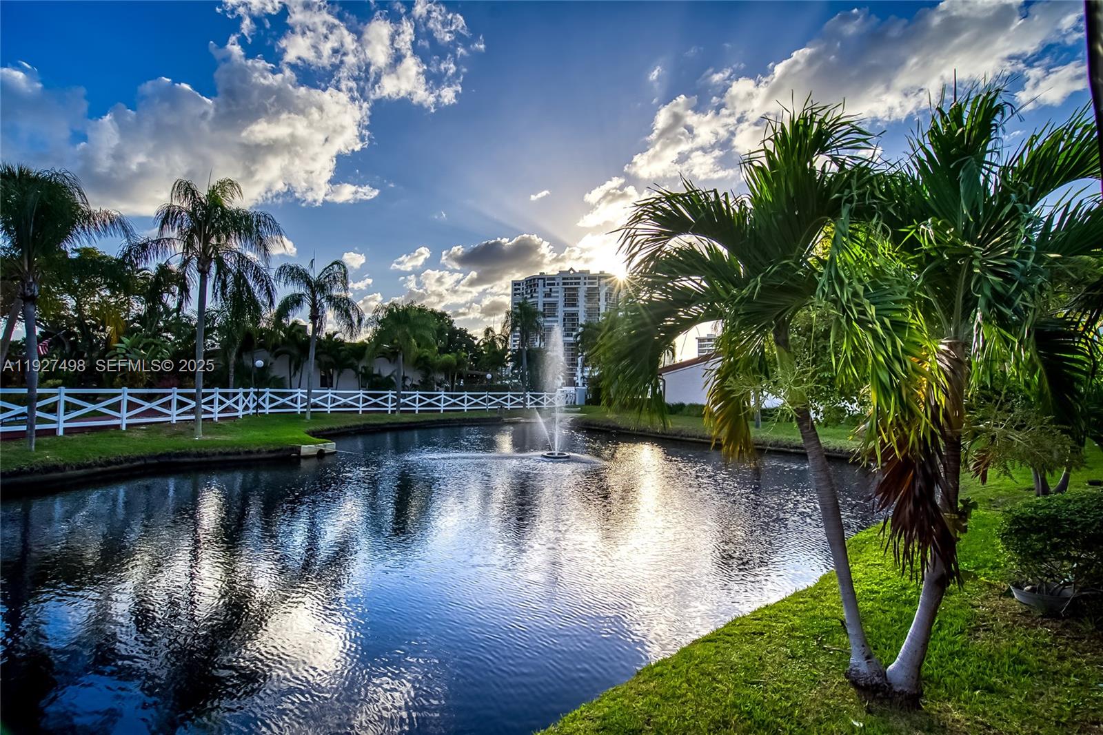 HARBOURWOOD SKETCH OF SUR - Residential