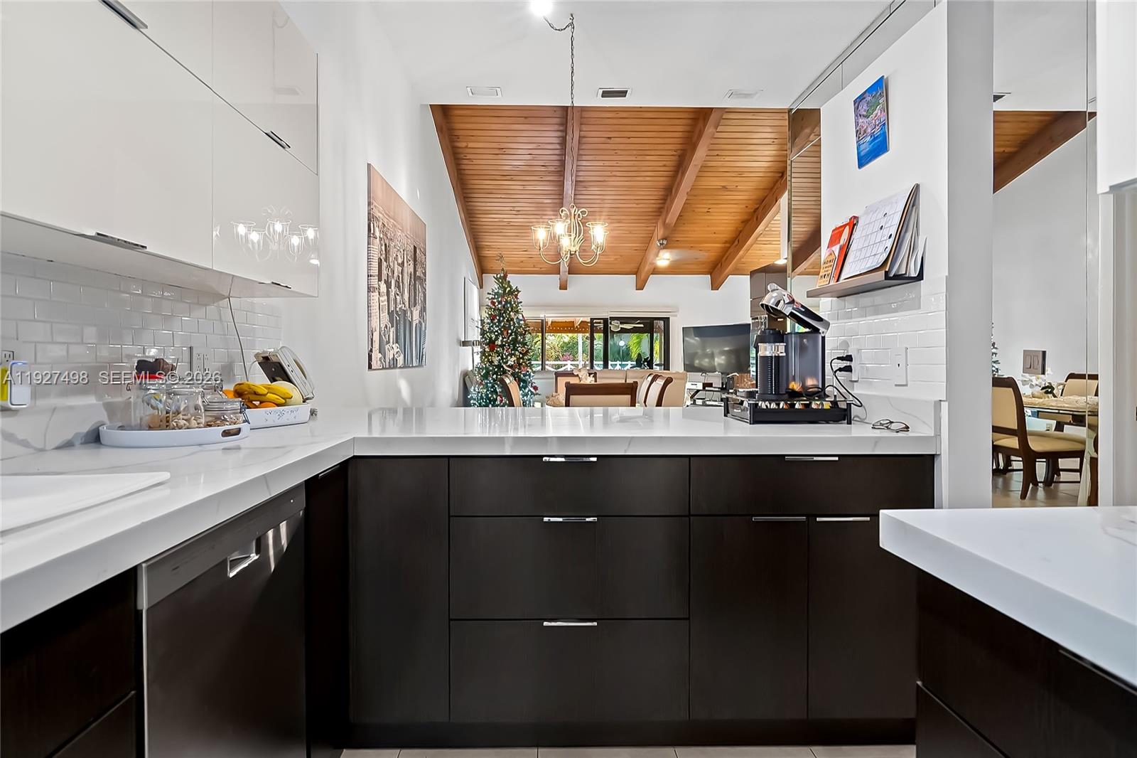 HARBOURWOOD SKETCH OF SUR - Residential