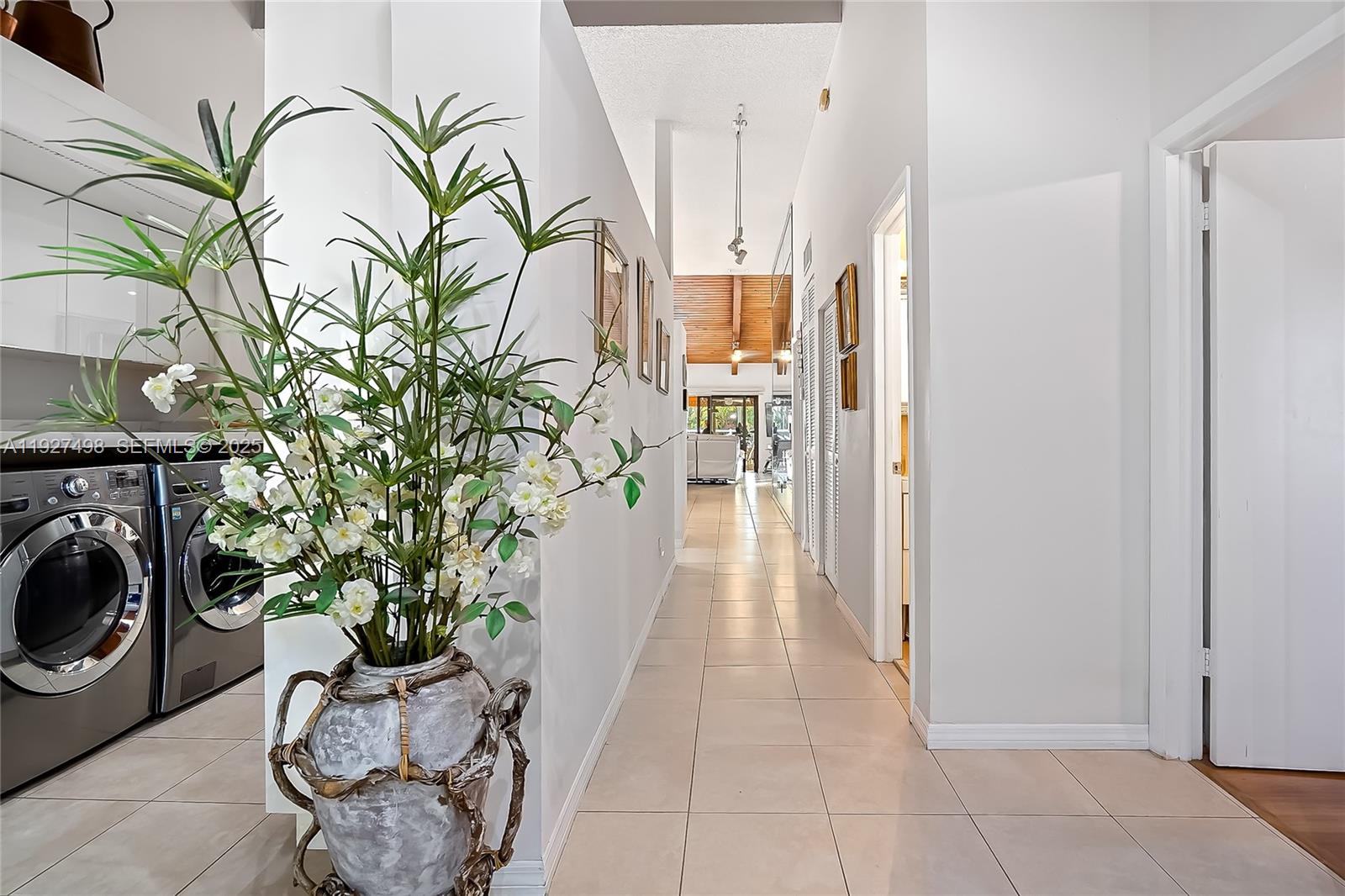 HARBOURWOOD SKETCH OF SUR - Residential