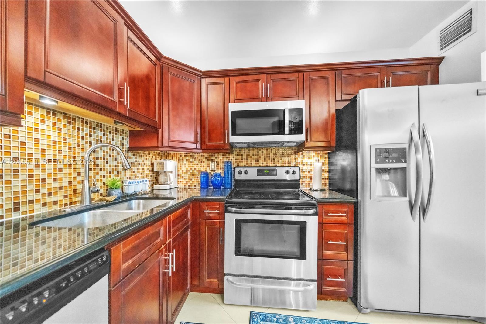 SEA AIR TOWERS CONDO - Residential