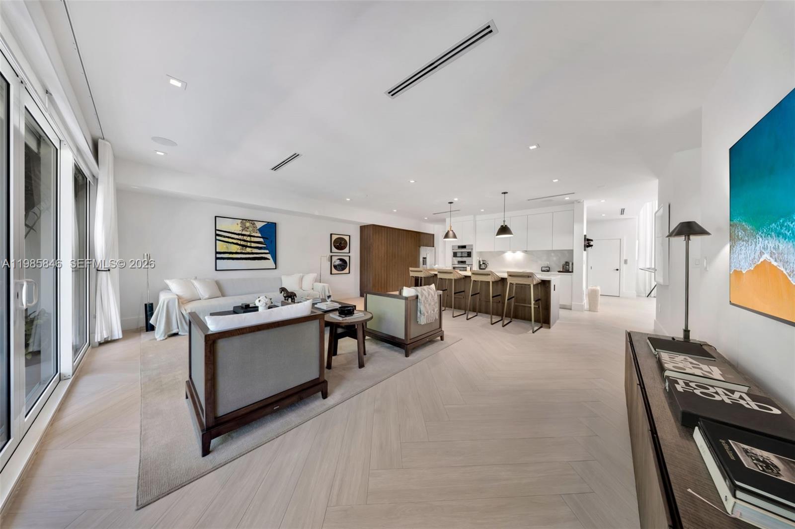 CORAL GABLES COUNTRY CLUB - Residential Lease