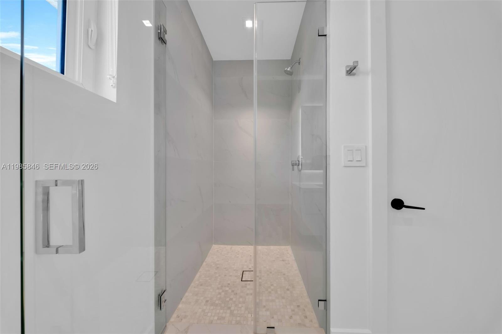 CORAL GABLES COUNTRY CLUB - Residential Lease