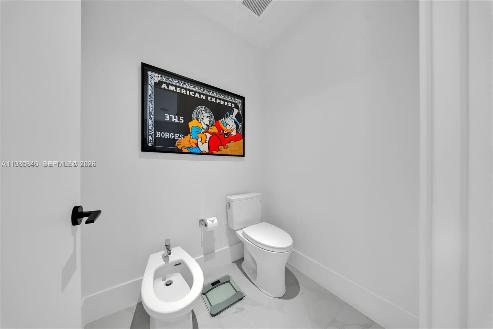 CORAL GABLES COUNTRY CLUB - Residential Lease