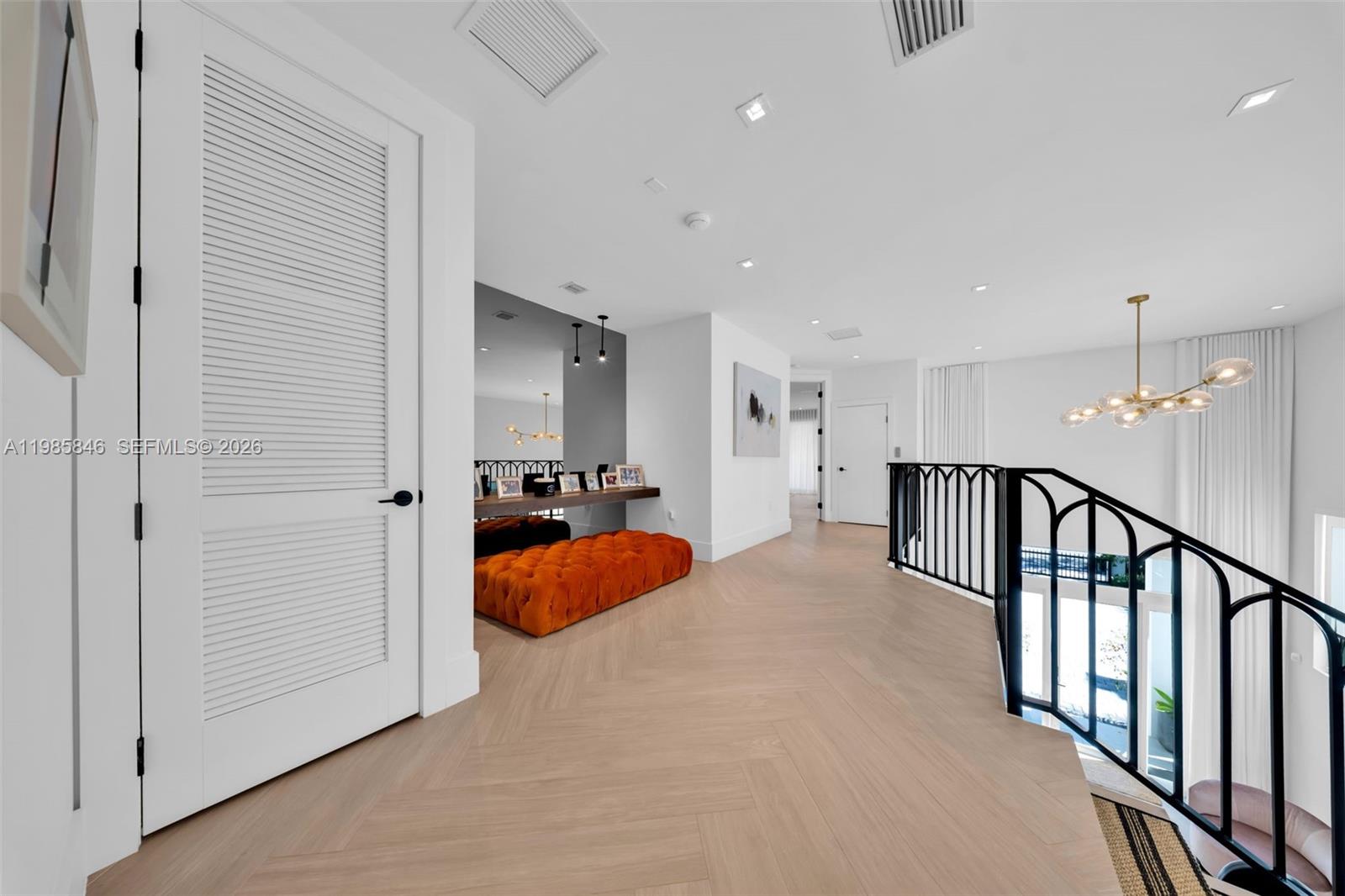 CORAL GABLES COUNTRY CLUB - Residential Lease