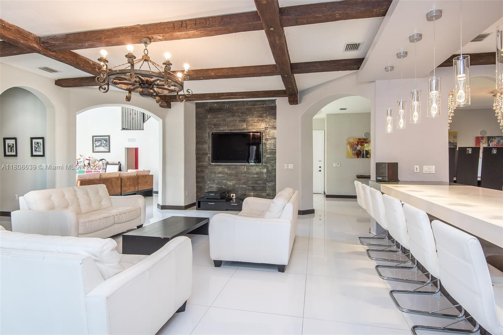 CUTLER CAY - Residential