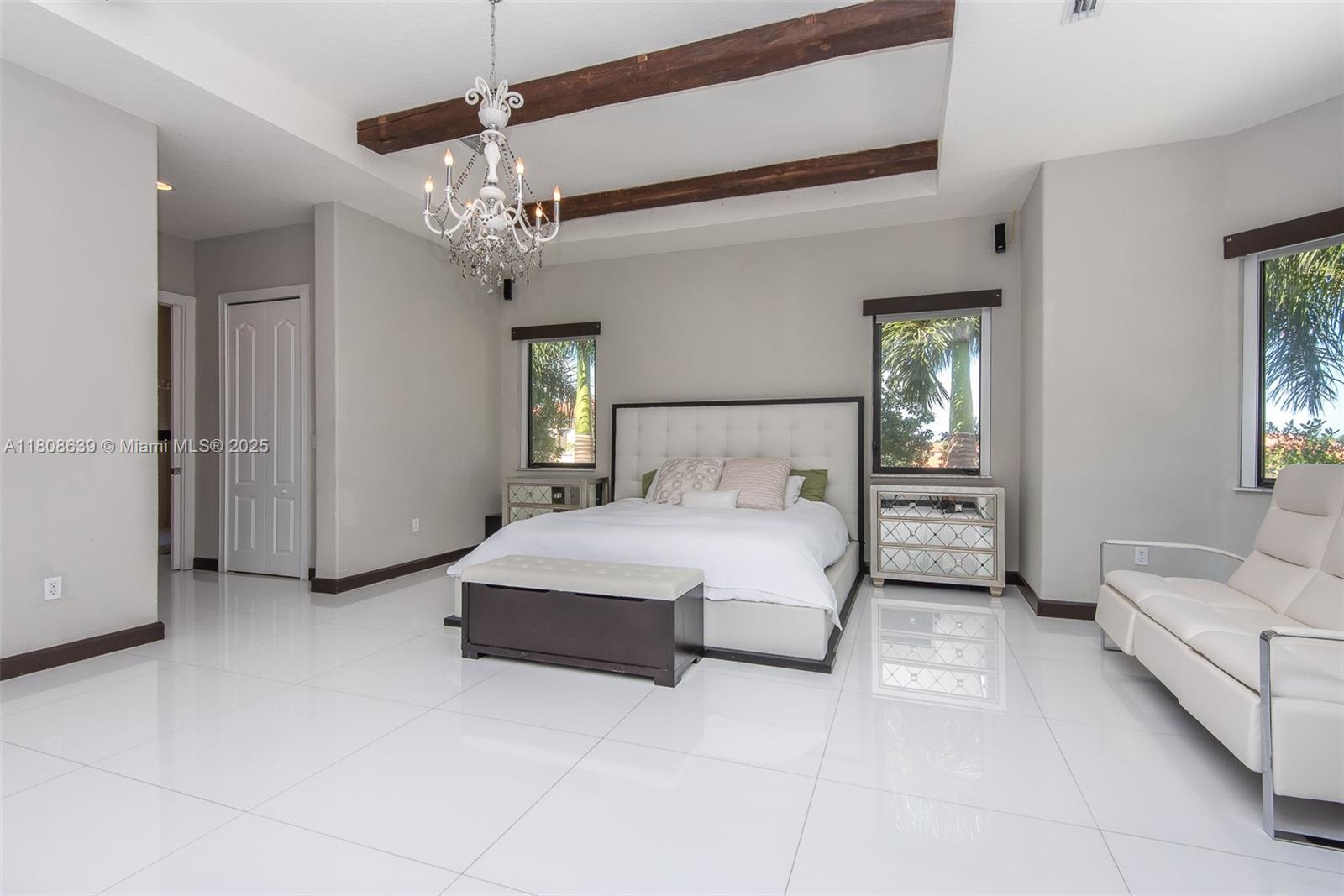 CUTLER CAY - Residential