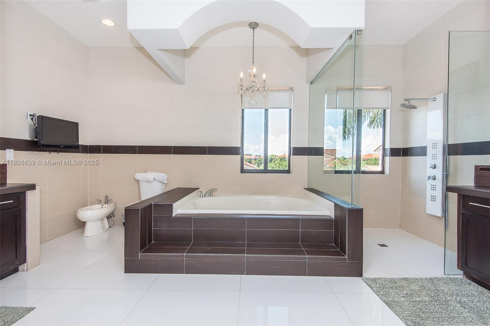 CUTLER CAY - Residential