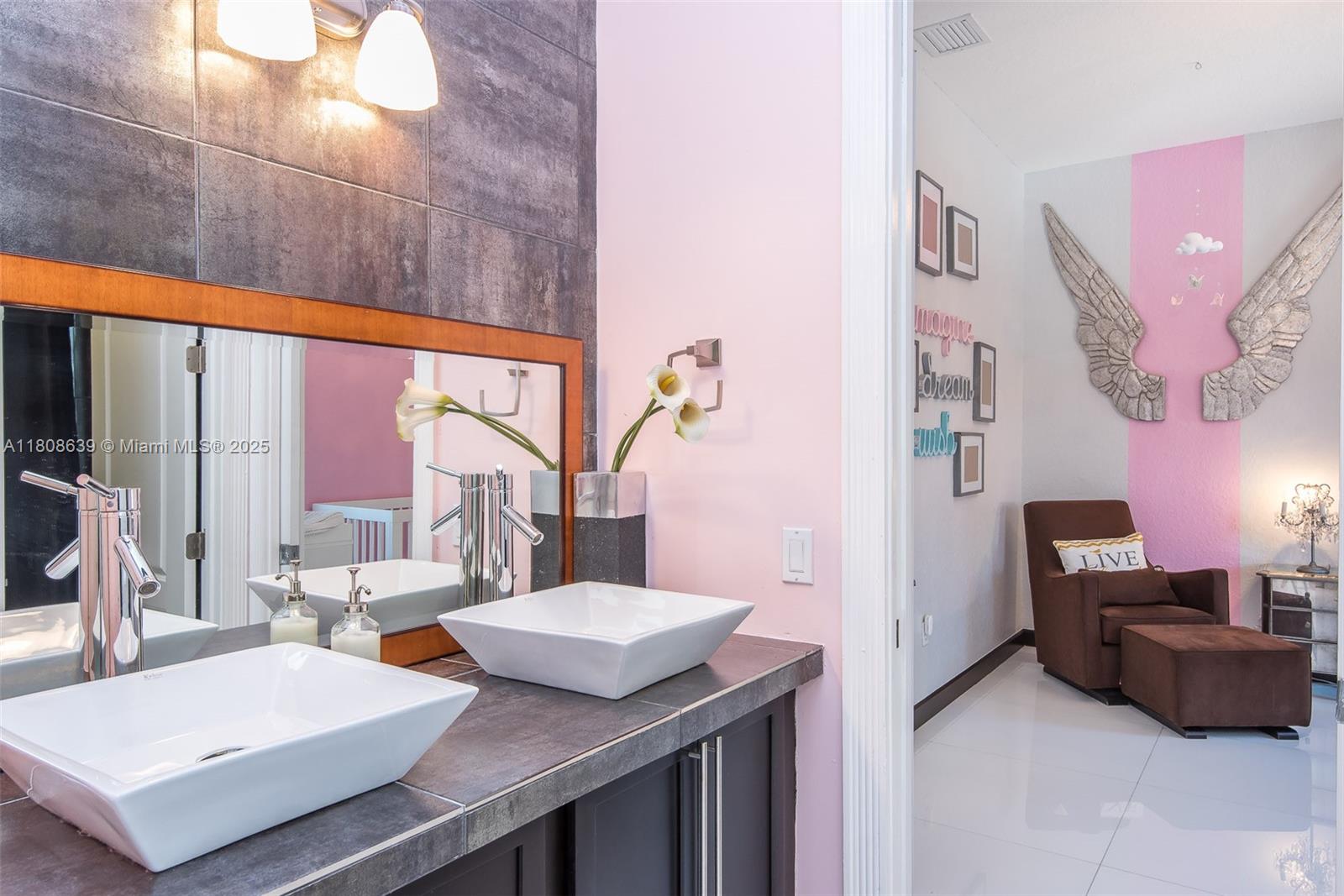 CUTLER CAY - Residential