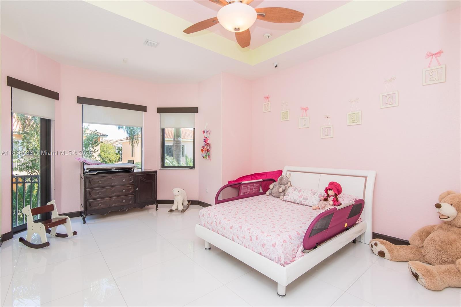 CUTLER CAY - Residential