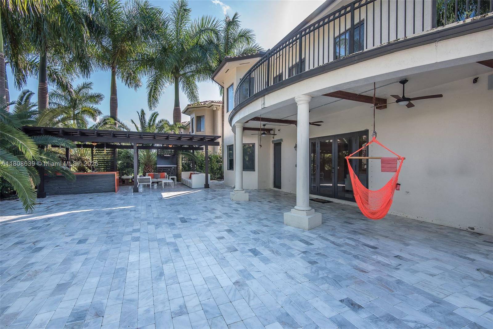 CUTLER CAY - Residential
