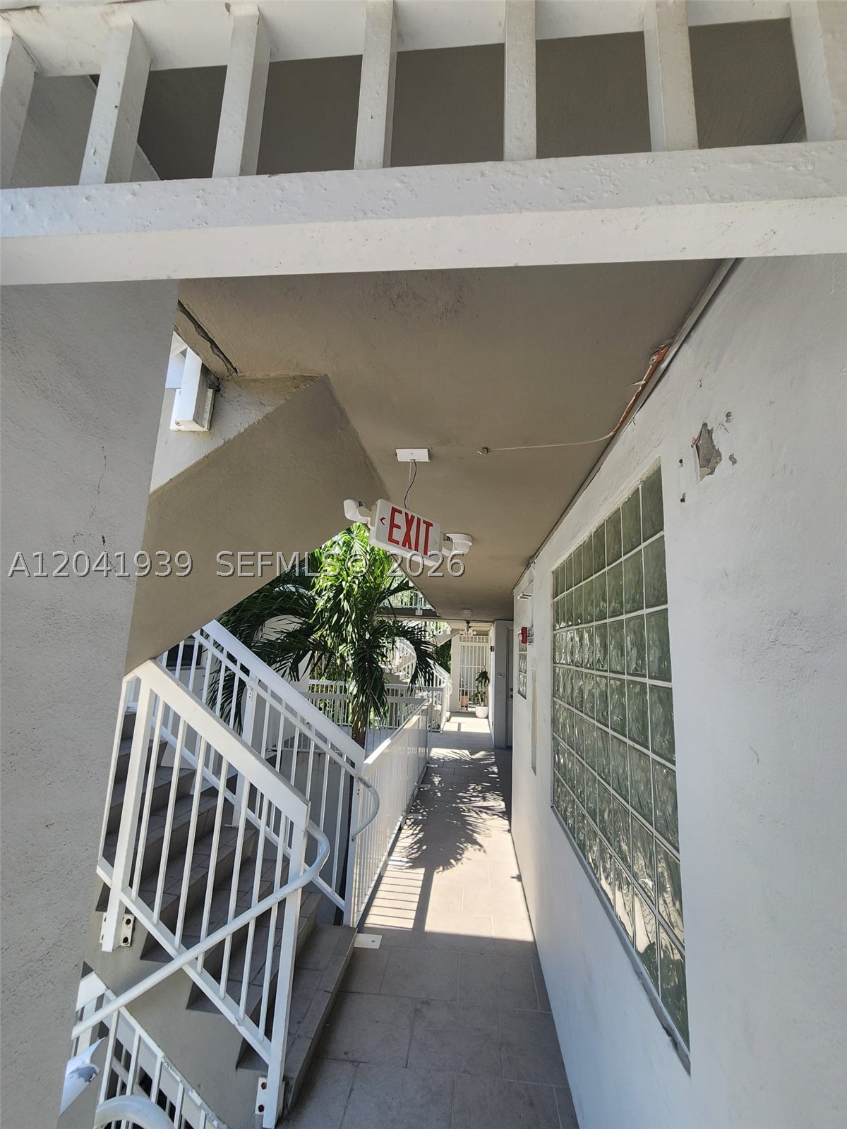 1080 99th St 221