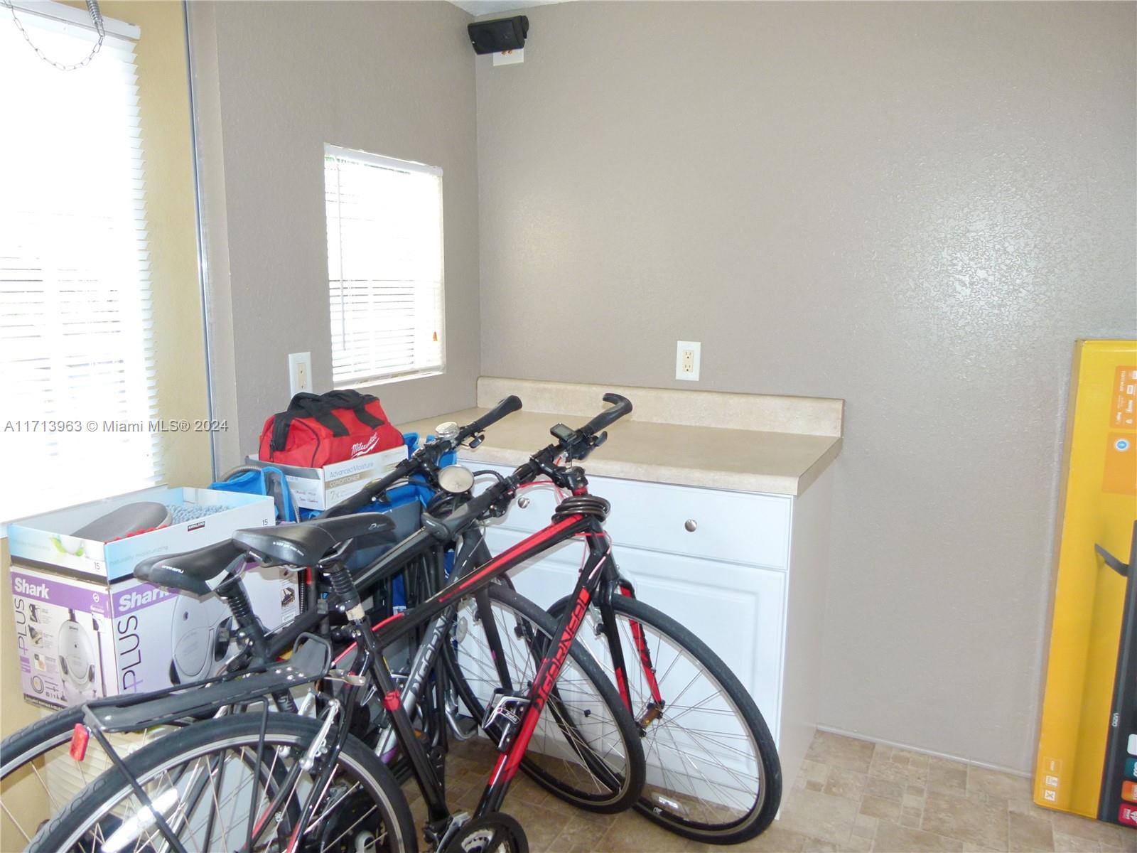 Silver Palms RV Resort - Land