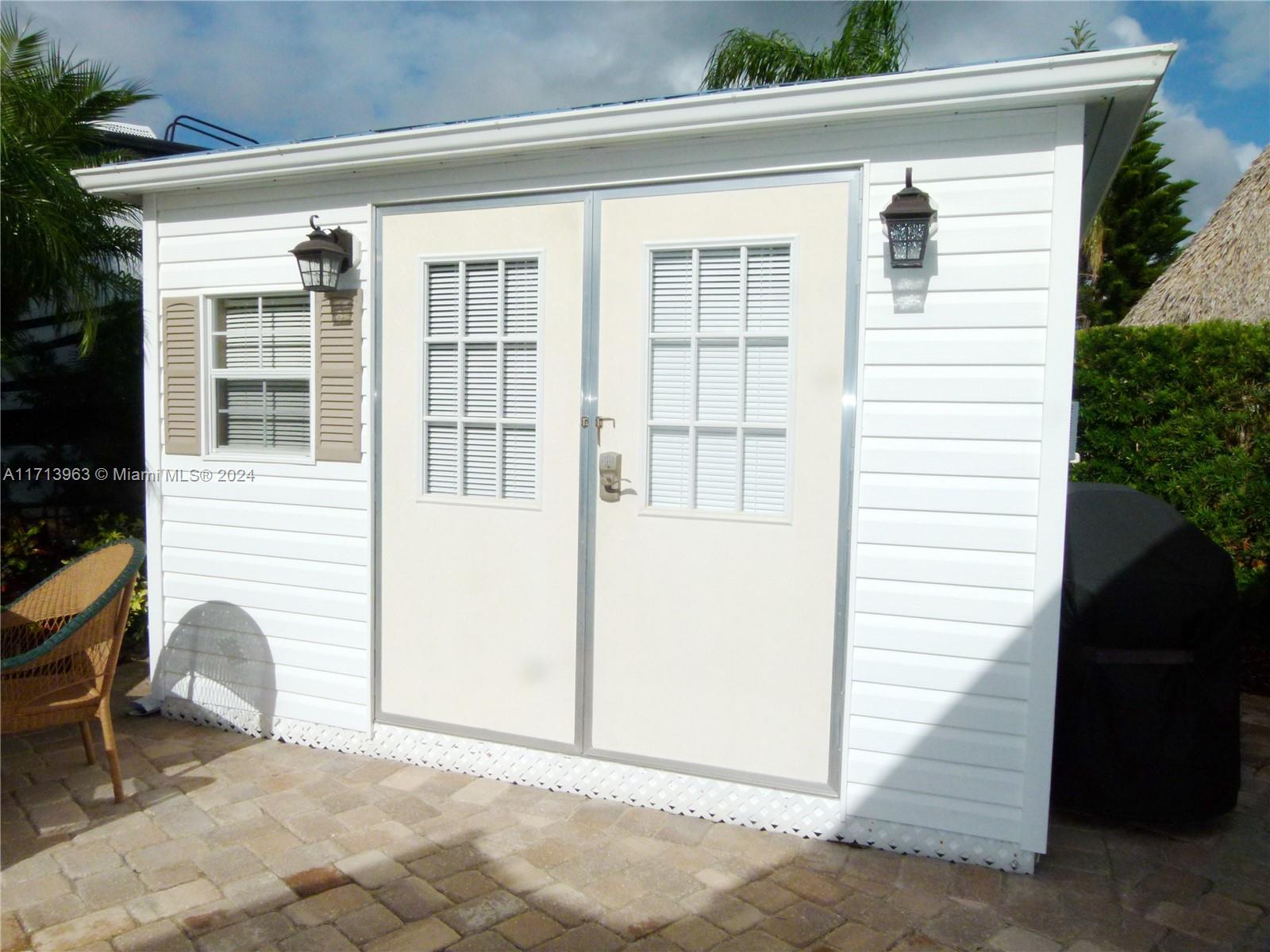 Silver Palms RV Resort - Land