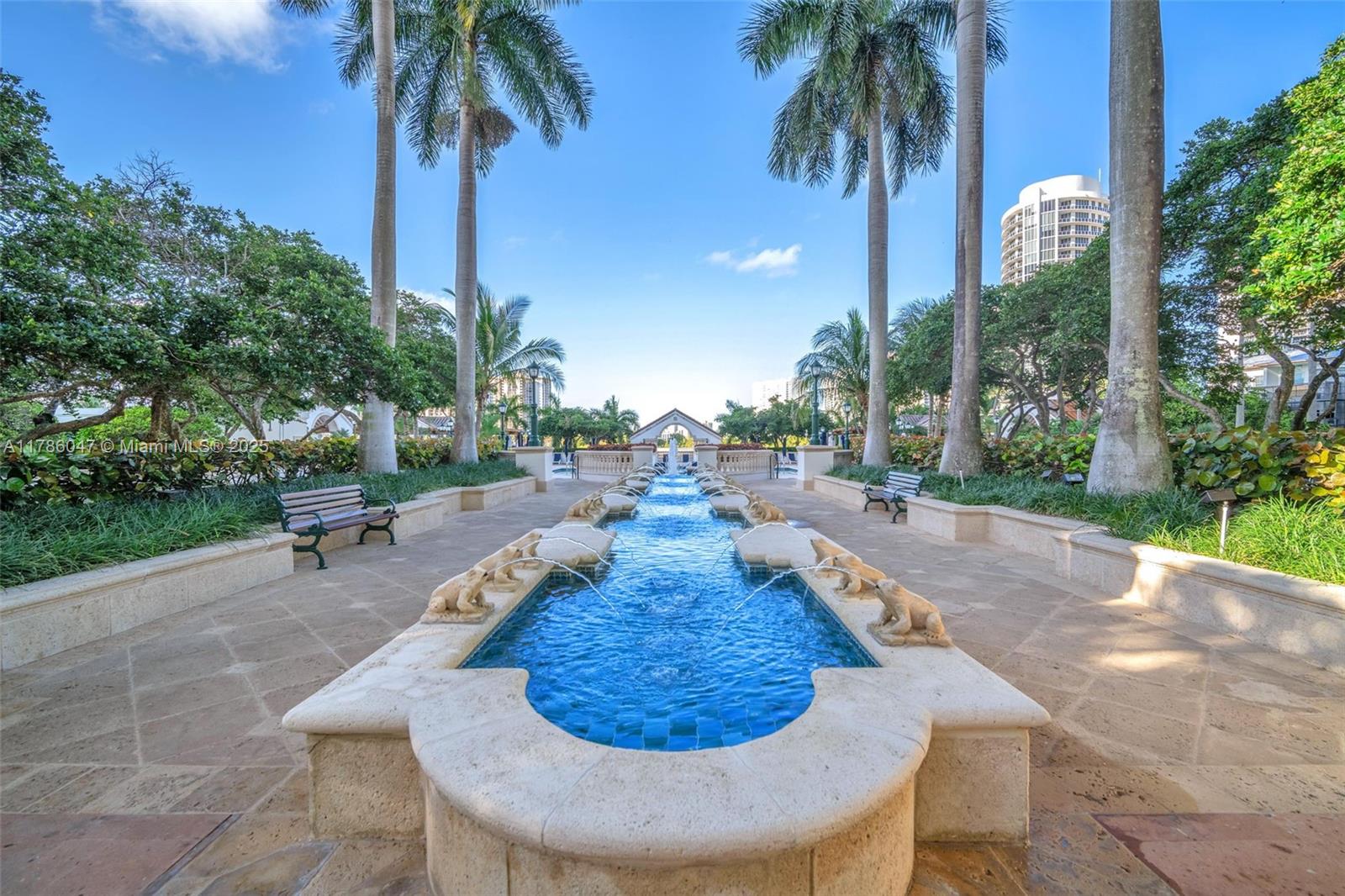 2000 ISL BLVD WILLIAMS IS - Residential