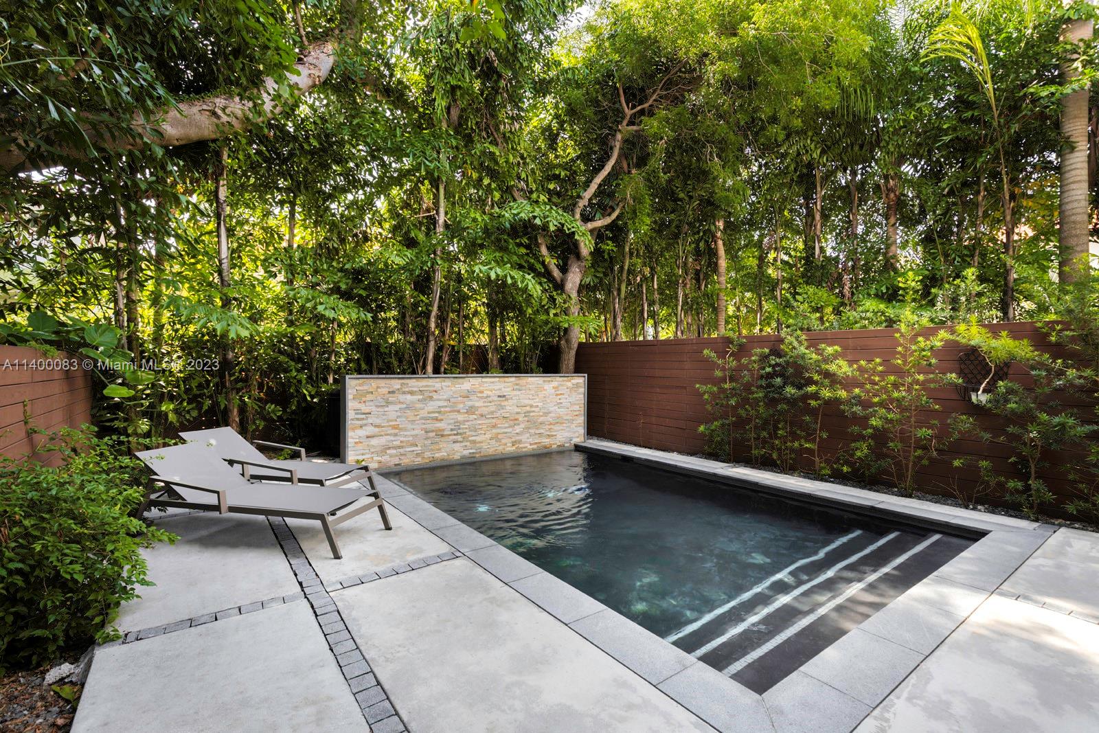 BISCAYNE REALTY COS SUB O - Residential