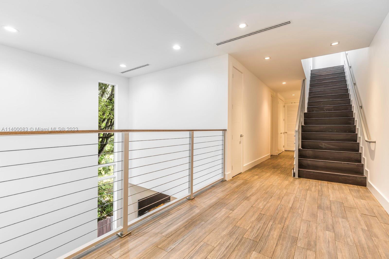 BISCAYNE REALTY COS SUB O - Residential