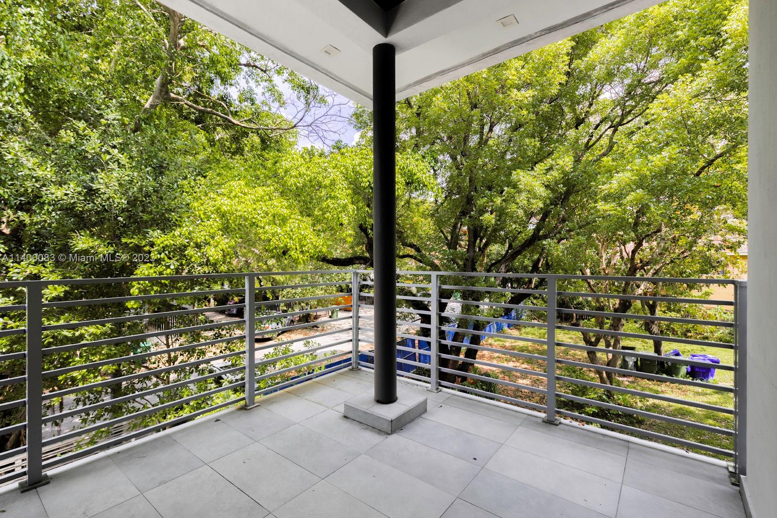 BISCAYNE REALTY COS SUB O - Residential